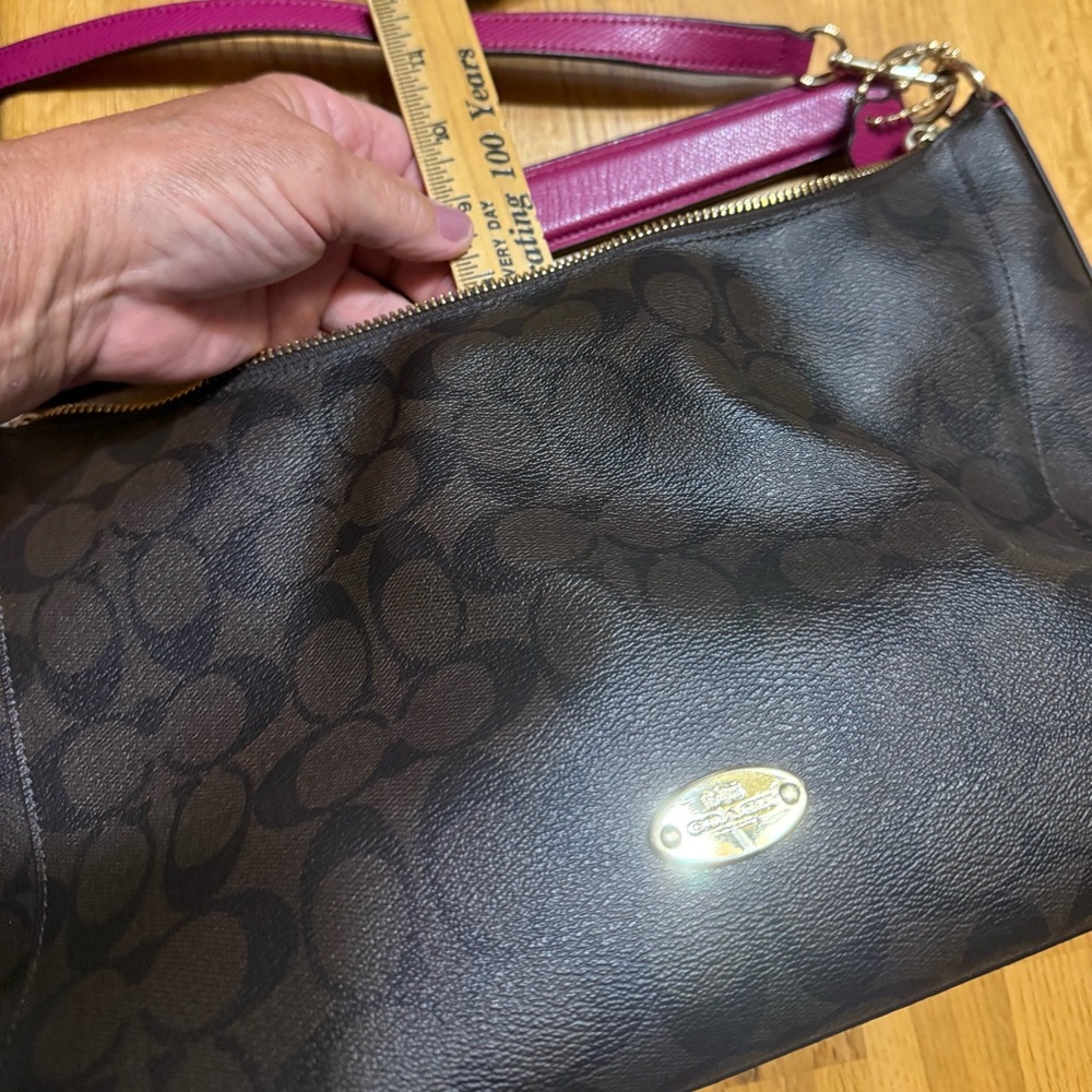 Coach purse with wristlet and small wallet - Picture 6 of 8